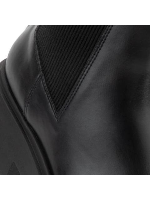 BOTA CHELSEA SUELA TRACK NEGRO SALAMANDRA