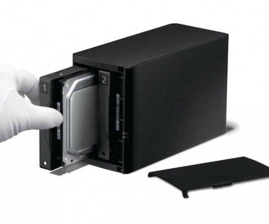 SISTEMA DE DISCOS NAS BUFFALO LINKSTATION 220 - 2TB - 2 BAHIAS - 800 MHZ - USB - NEGRO