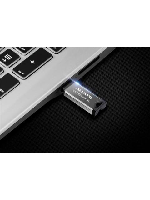 MEMORIA USB 2.0 ADATA UV250 PLATA 32 GB USB TIPO A