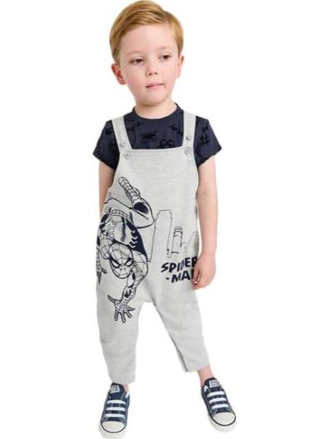 OVEROL ESTAMPADO APLICACIONES GRIS MARVEL