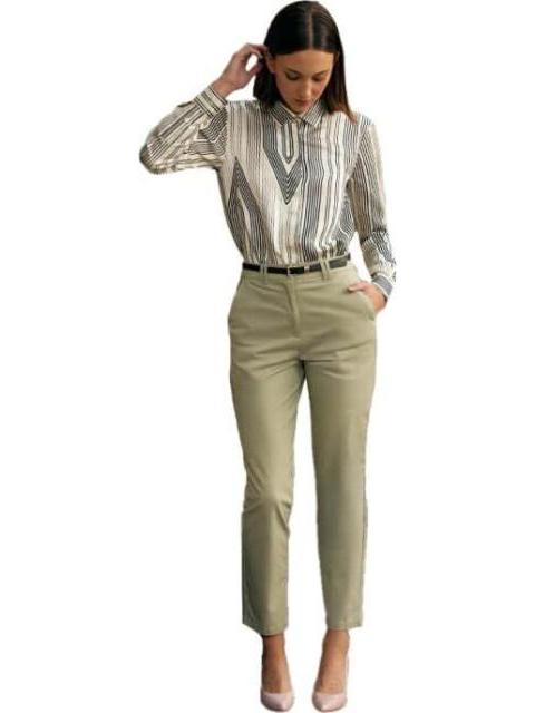 PANTALON CON CINTURON AZUL MENTA HOLLY LAND