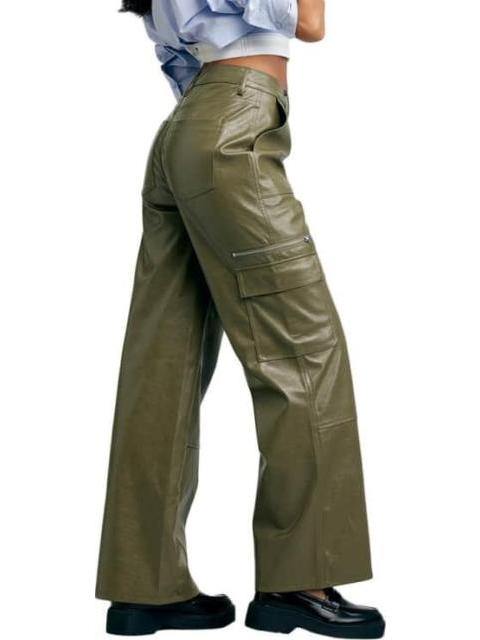 PANTALON RECTO PIEL VEGANA VERDE OLIVO HOLLY LAND