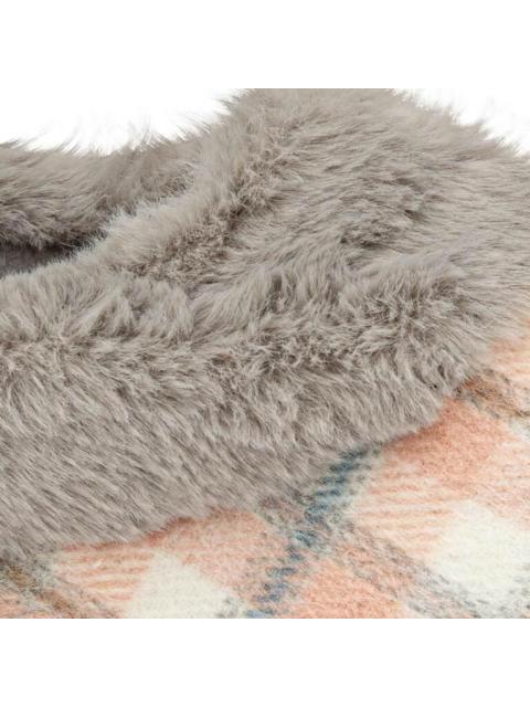 PANTUFLA DE PELUCHE ROSA SHOSH CONFORT