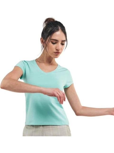 PLAYERA CUELLO V AZUL MENTA HOLLY LAND