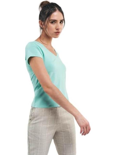 PLAYERA CUELLO V AZUL MENTA HOLLY LAND