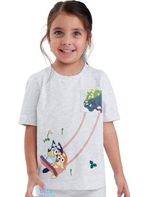 PLAYERA ESTAMPADA APLICACIONES GRIS BLUEY